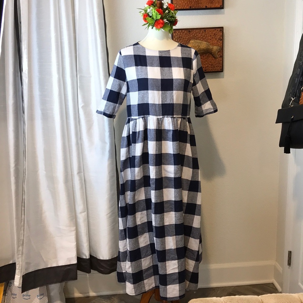 Shein Gingham Checkered Navy Blue Dress